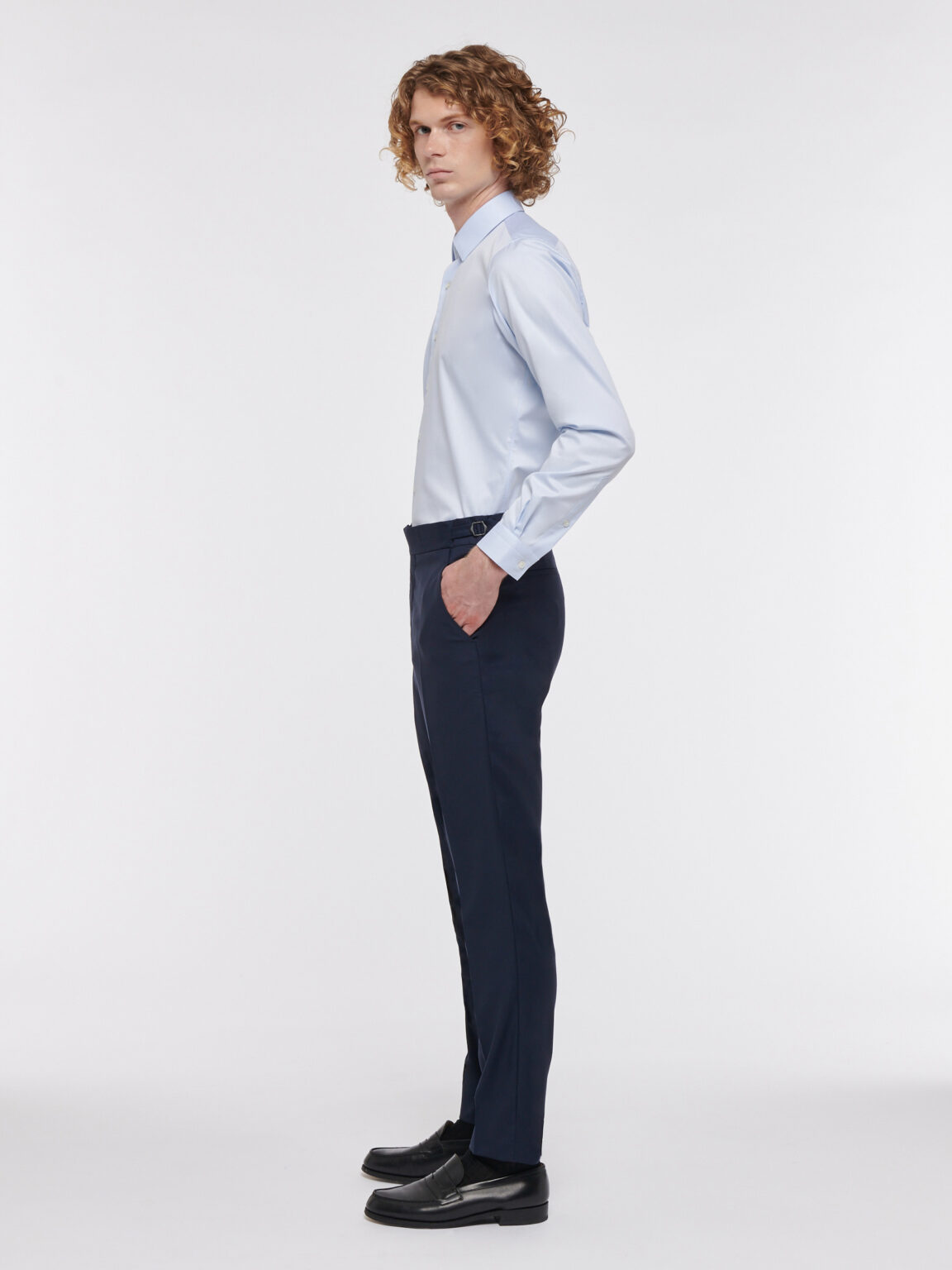 PANTALON FUSELÉ EN LAINE - BLEU MARINE - Rives Paris