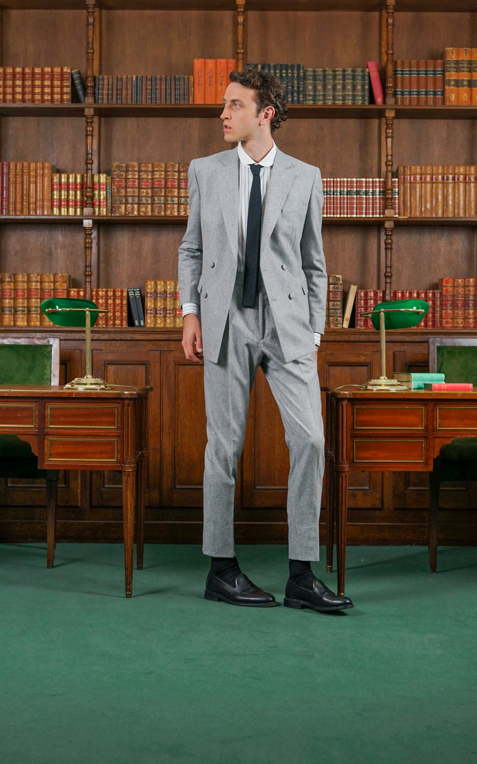 Tailor-made Double-breasted Suit Grey Flannel - Collection 4 | Rives Paris ©