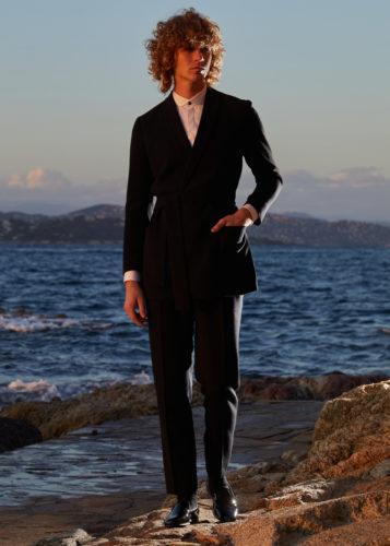 Tailor-made Black Tuxedo Peignoir - Collection 02 | Rives Paris © Rives Paris