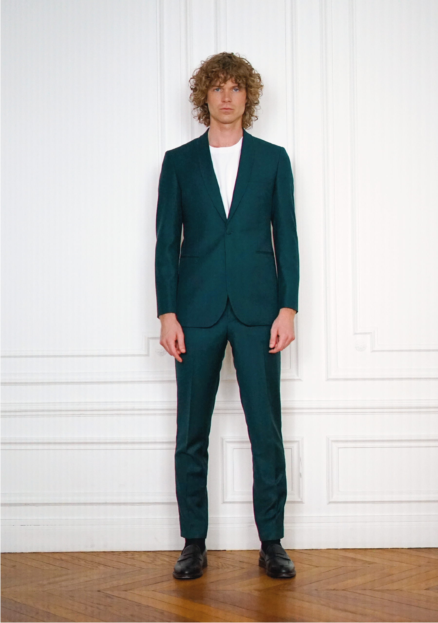 Tailor-made Wedding Tuxedo Green | Rives Paris © The Tailor-made Wedding Tuxedo Green | Rives Paris