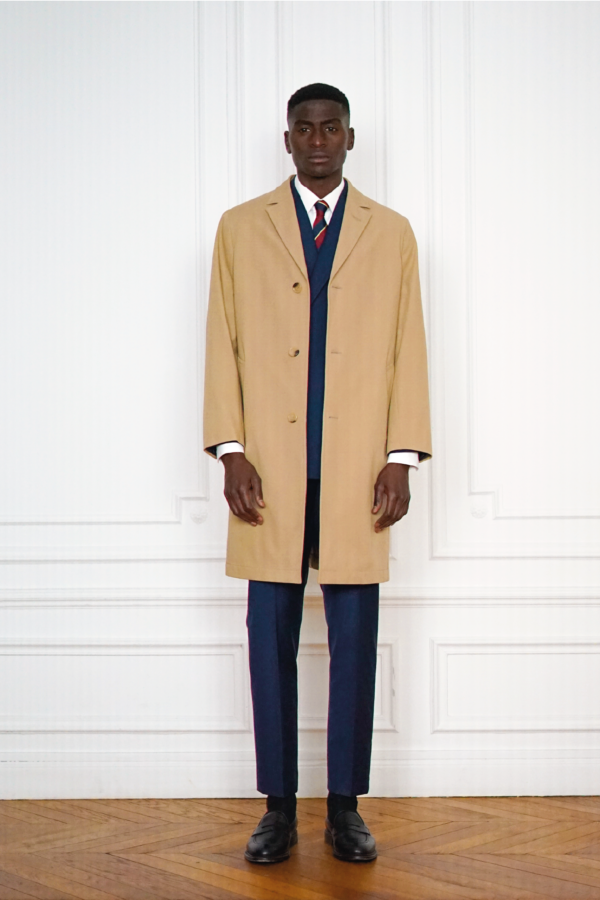 Chester Tailor-made Raincoat Beige | Rives Paris ©