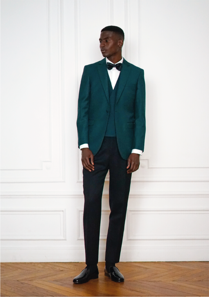 Tailor-made 3-piece tuxedo with matching accessories | Rives Paris ©