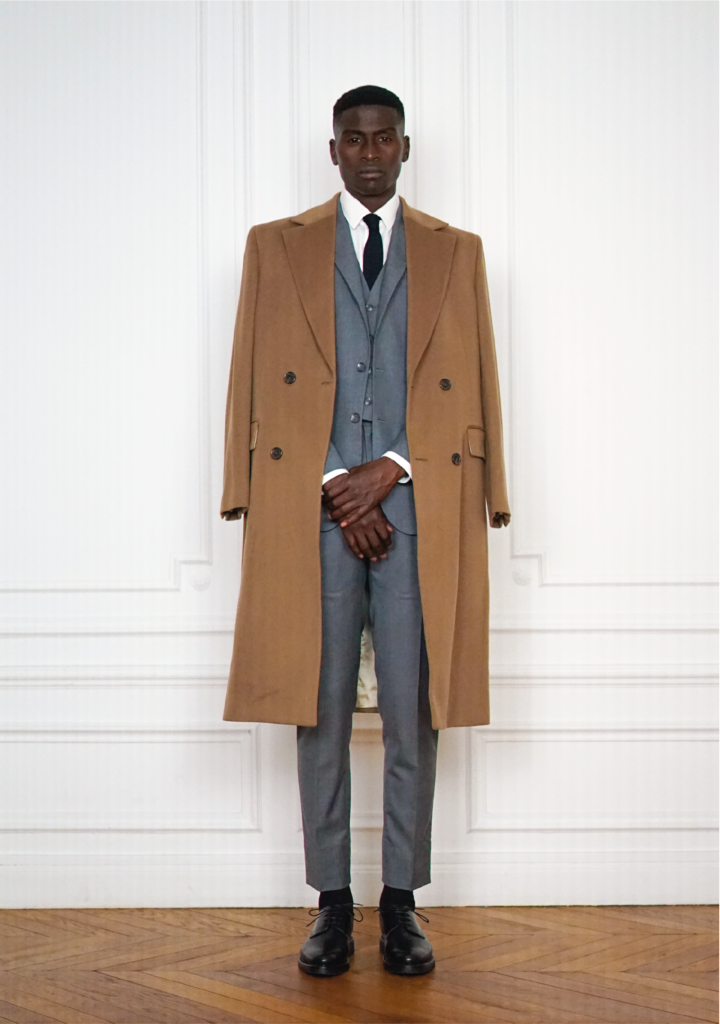 Business Double Breasted Coat Made to Measure Wool And Cashmere Camel | Rives Paris ©