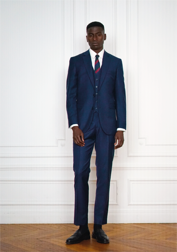 3 Piece Navy Blue Tailor-made Wedding Suit | Rives Paris ©