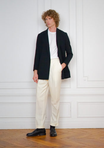 Tailor-made Outfit Casual Black Crepe Peignoir Jacket | Rives Paris ©.