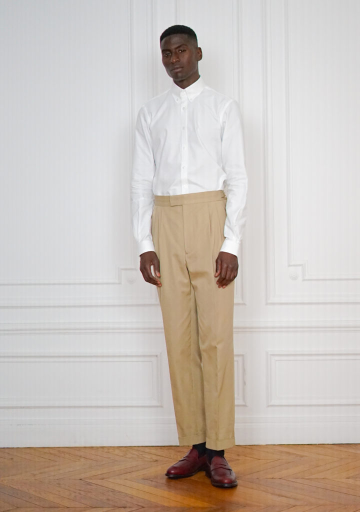 Tailor-made Brunch Outfit Trousers In Beige Cotton Gabardine | Rives Paris ©.