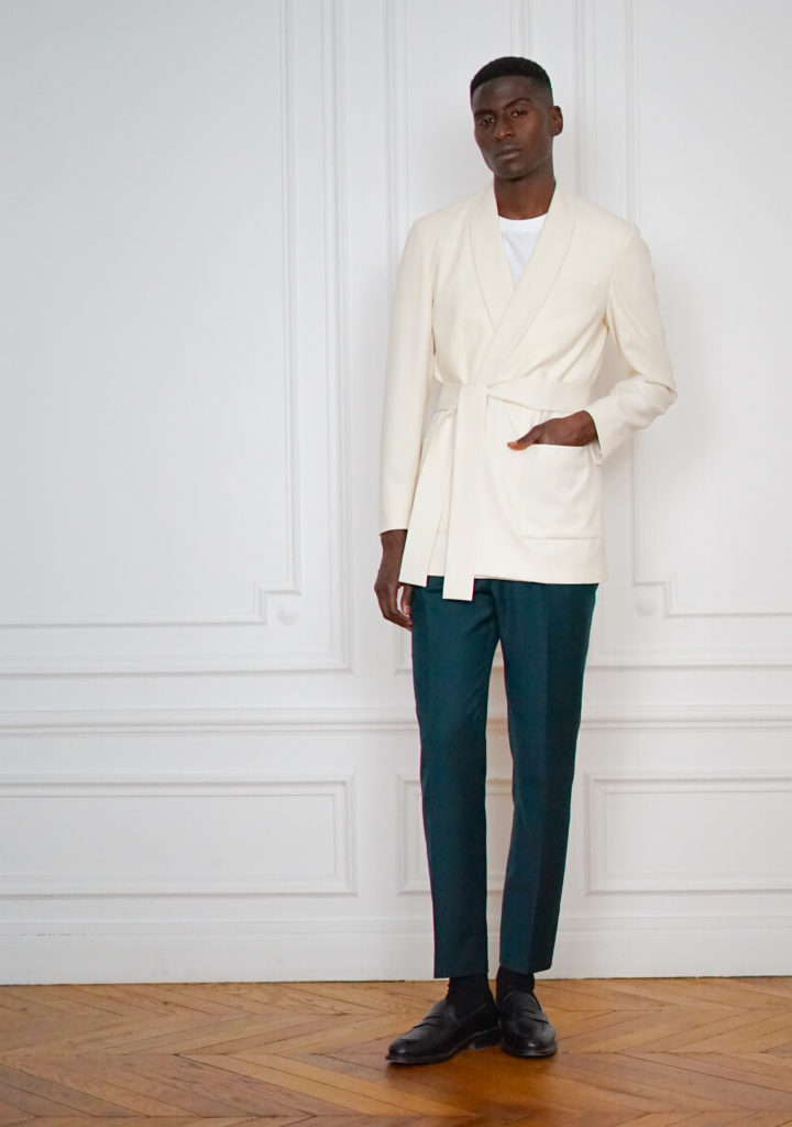 Tailor-made Brunch Outfit Off-White Crêpe Peignoir Jacket | Rives Paris ©