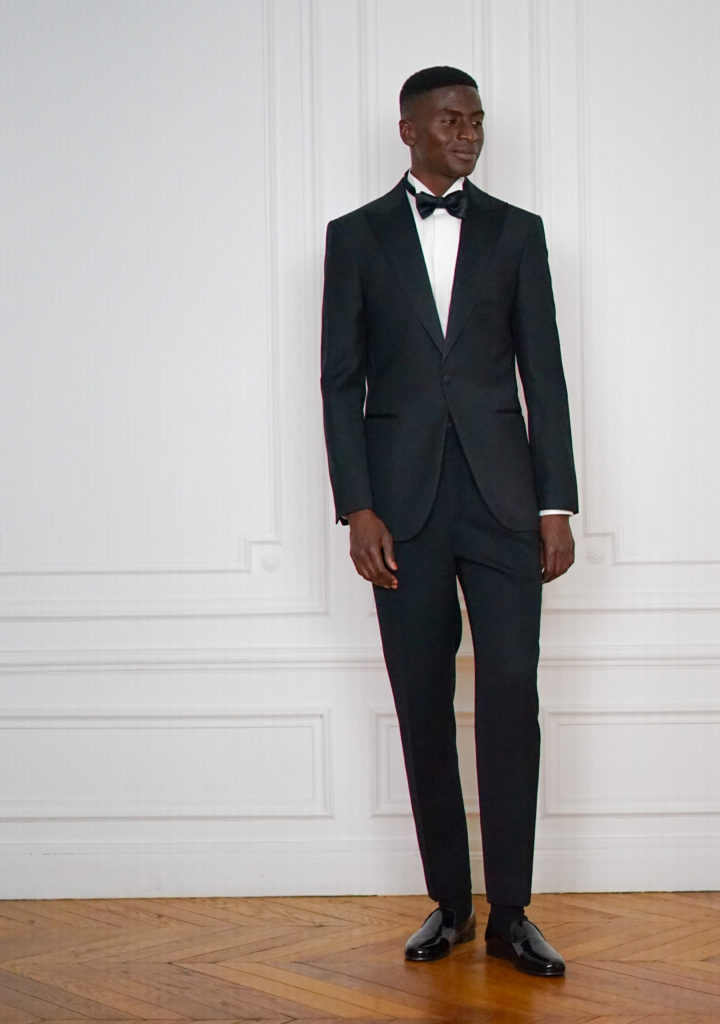 Tailor-made Arrow-neck Tuxedo - Tuxedo Intemporels | Rives Paris ©.