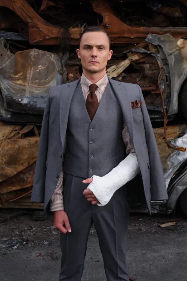 Costume 3 Pièces Gris Sur-Mesure - Collection 2 | Rives Paris ©