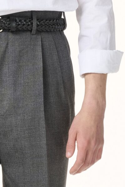 L’indétrônable pantalon gris