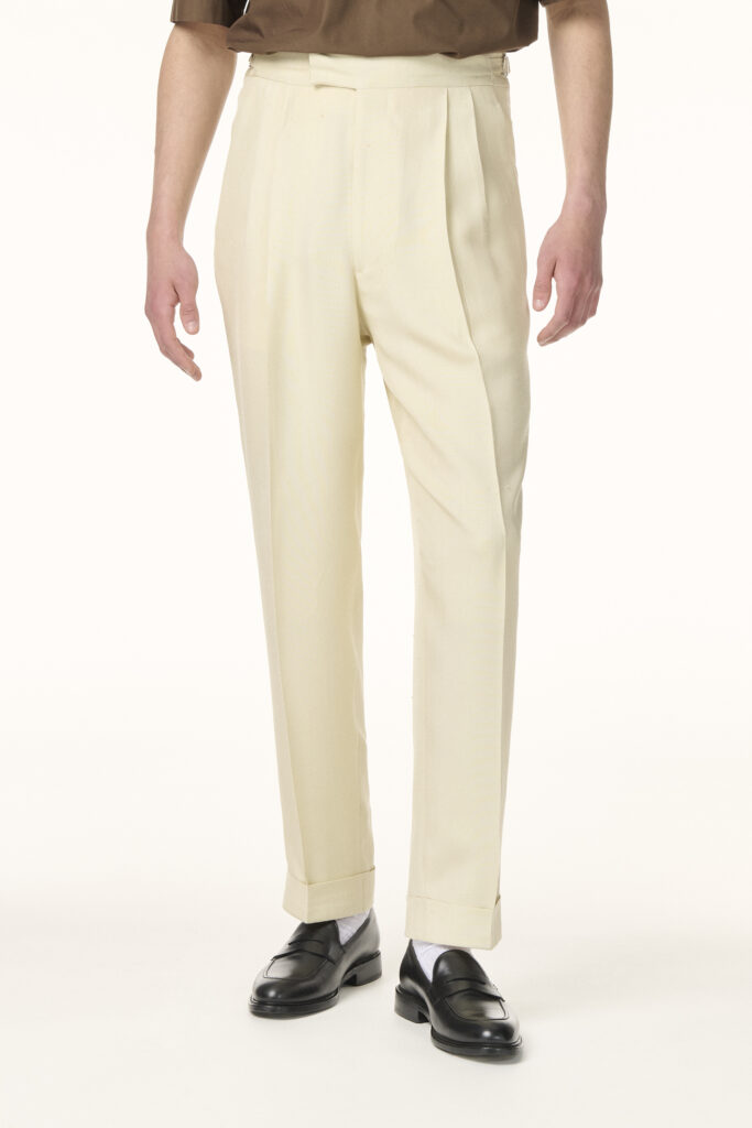 Trousers Tailor-made in Off-White Silk Shantung | Rives Paris © /2