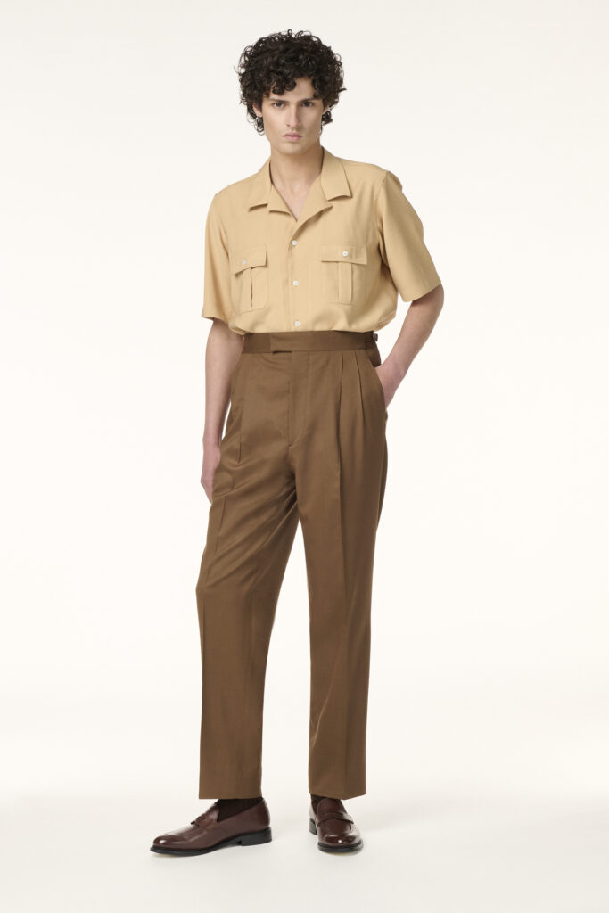Chemise Militaire Sur-Mesure en Tencel Beige | Rives Paris © /2