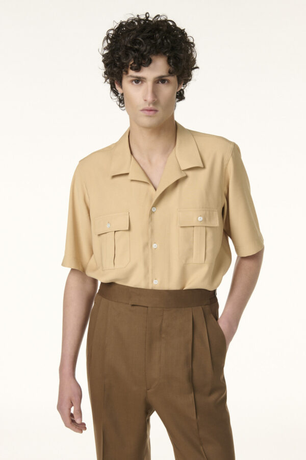 Chemise Militaire Sur-Mesure en Tencel Beige | Rives Paris ©