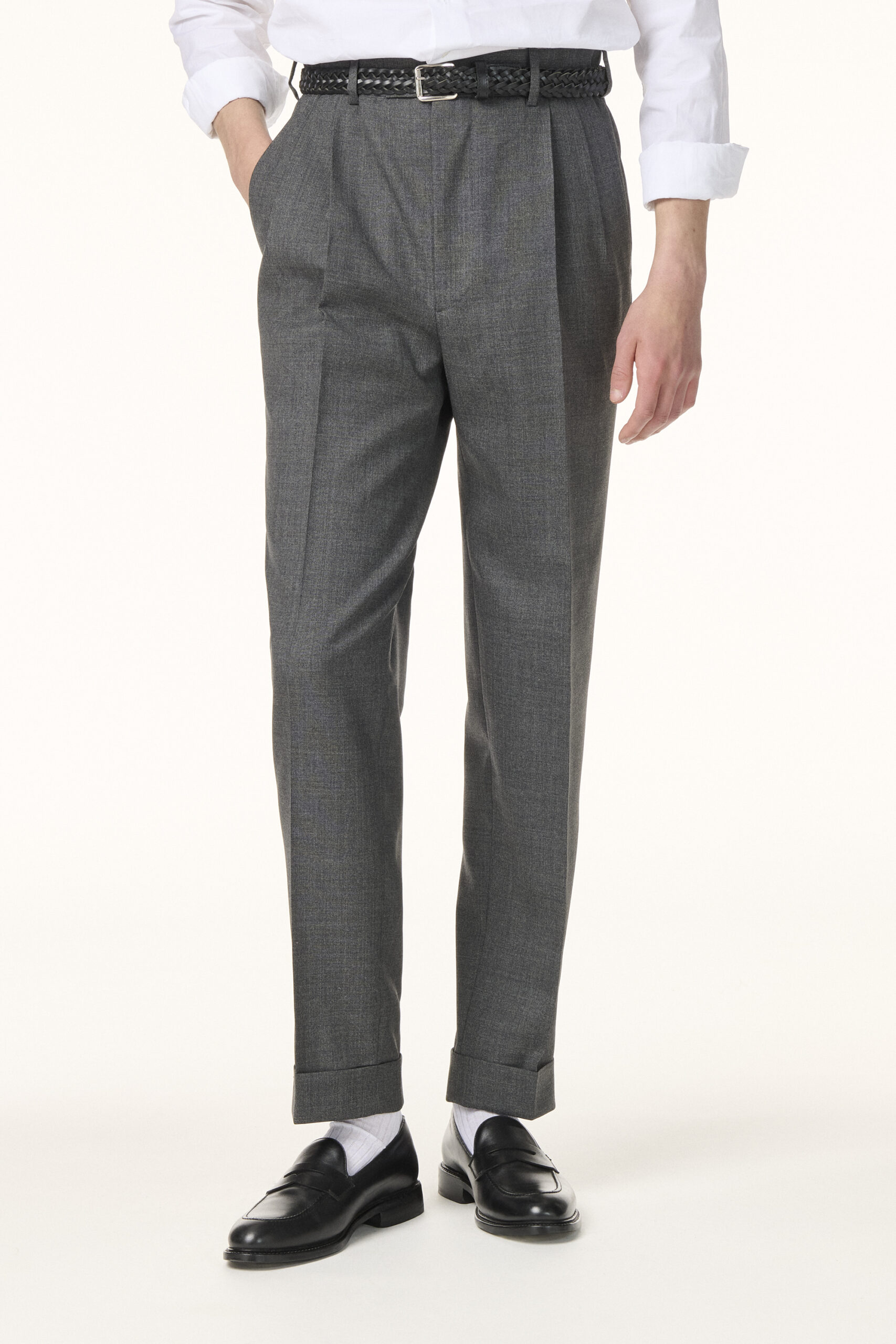 Pantalon Sur-Mesure en Laine Froide Gris Foncé | Rives Paris © /2