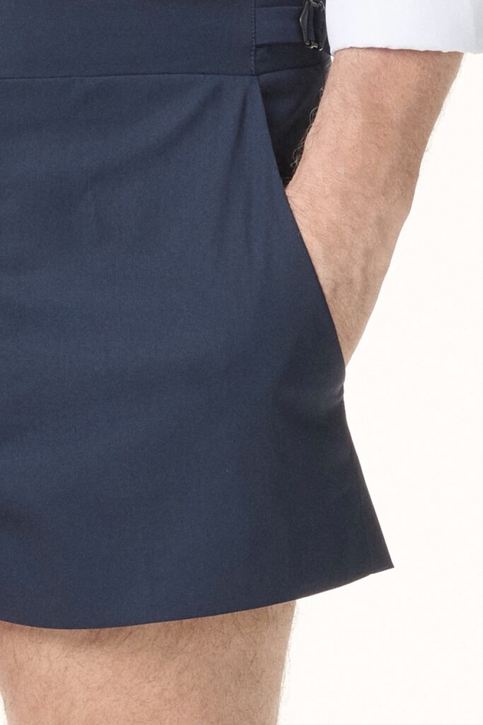 Short de Bain Sur-Mesure Bleu Marine | Rives Paris © /3